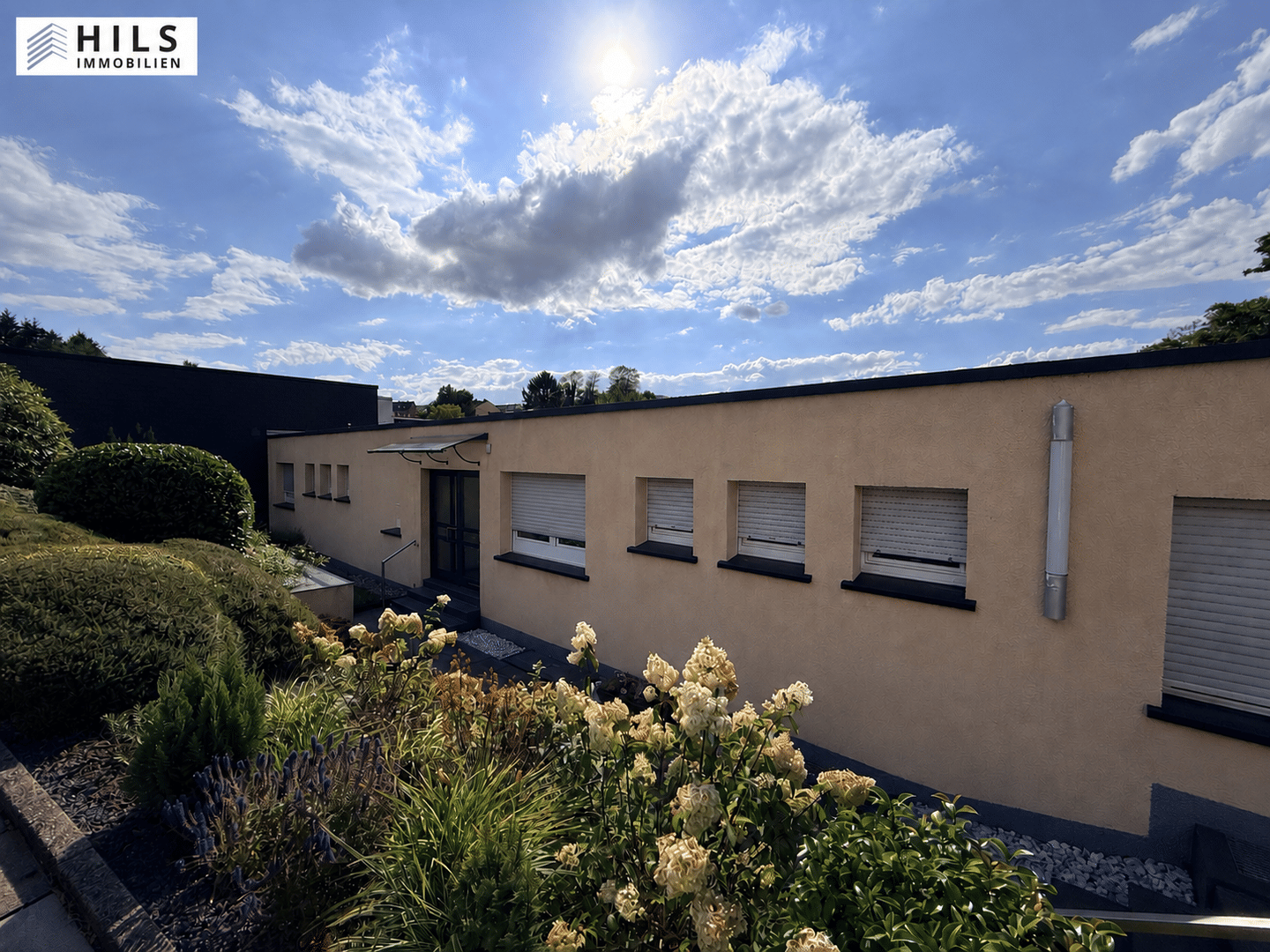 Hochwertige Terrassenwohnung | 2 Terrassen (ca. 60 m² & 21 m²) | Garage | Einbauküche, 42579 Heiligenhaus