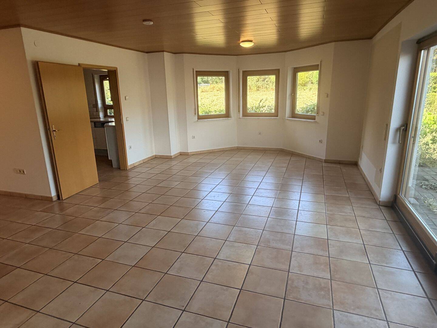 EUPORA® Immobilien: DHH mit Garten am Waldrand in Kirchheimbolanden., 67292 Kirchheimbolanden