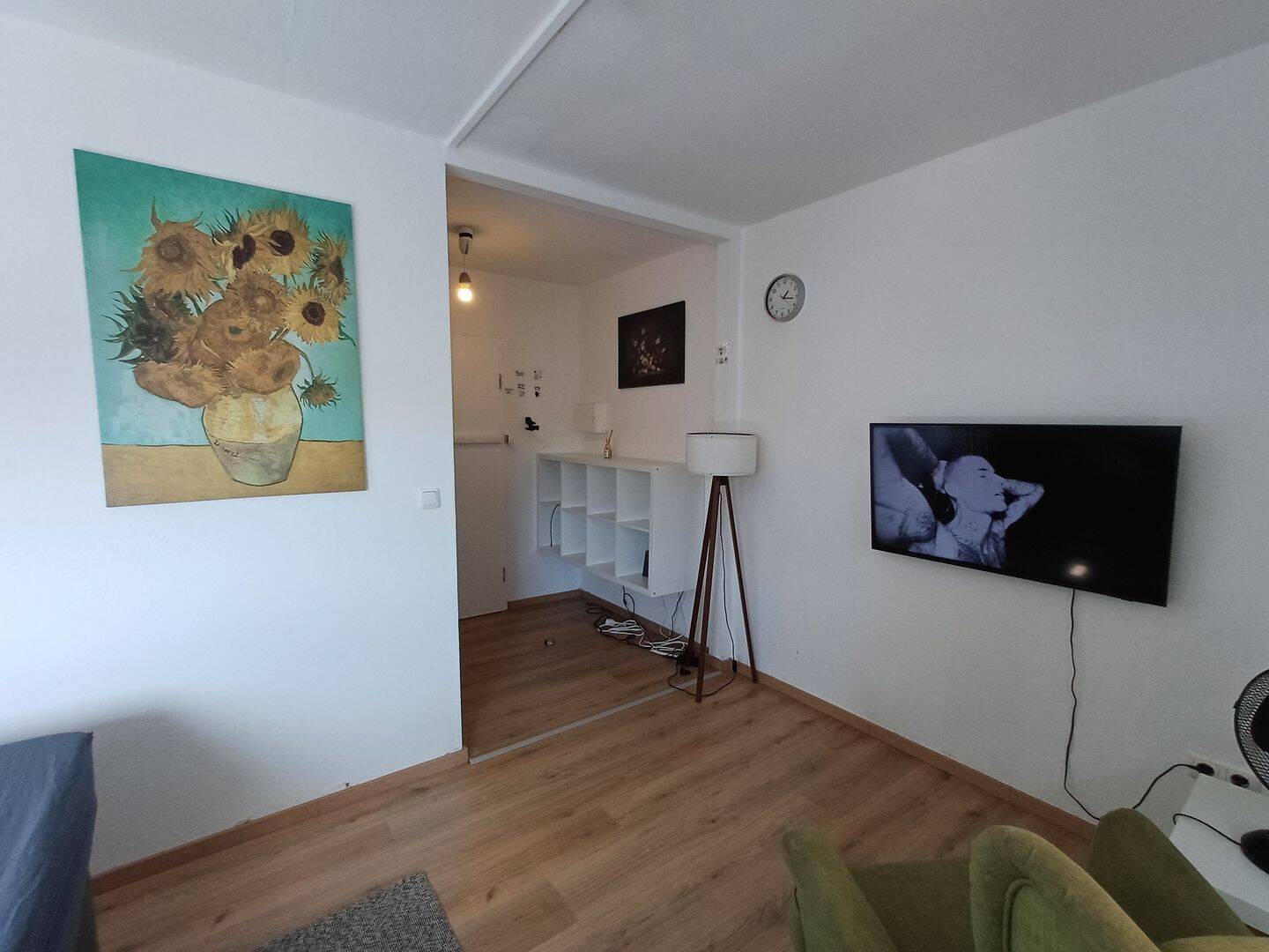 Elegantes, vollmöbliertes Apartment mit Aufzug – frisch saniert, vermietet und sofort renditestark., 45326 Essen (Altenessen-Nord Altenessen-Süd)