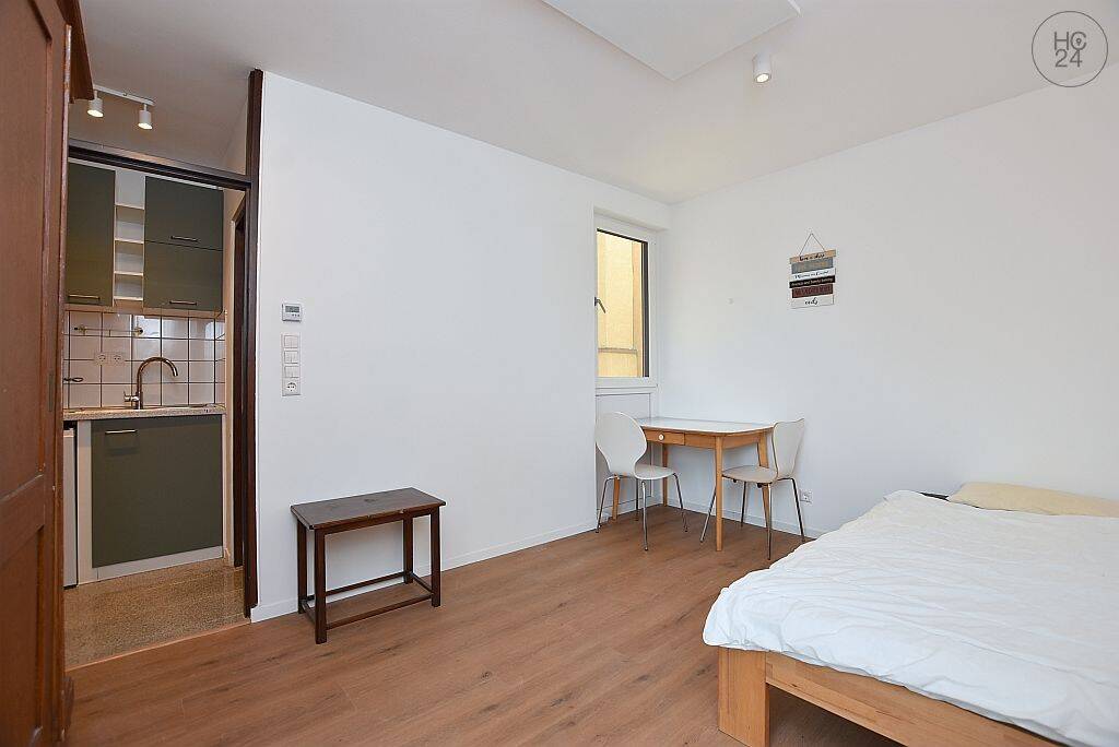 Voll möbliertes Apartment mit Balkon in Stuttgart West, 70176 Stuttgart (Mitte West)