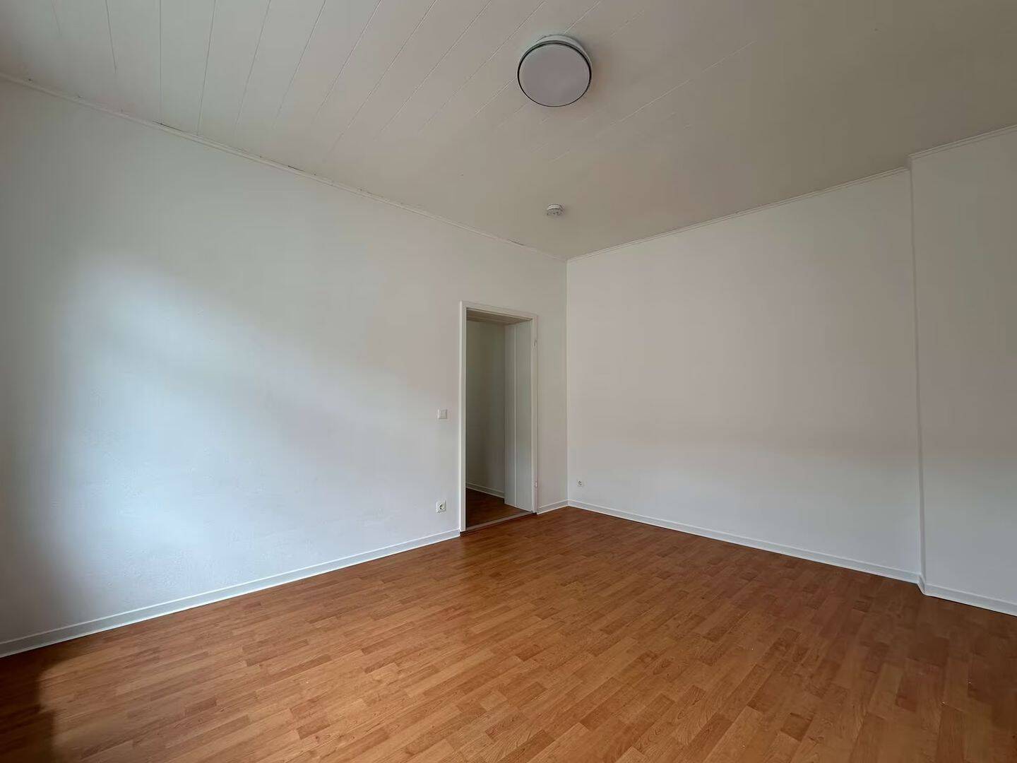 2 Zimmerwohnung in Bahnhofsnähe, 14776 Brandenburg an der Havel
