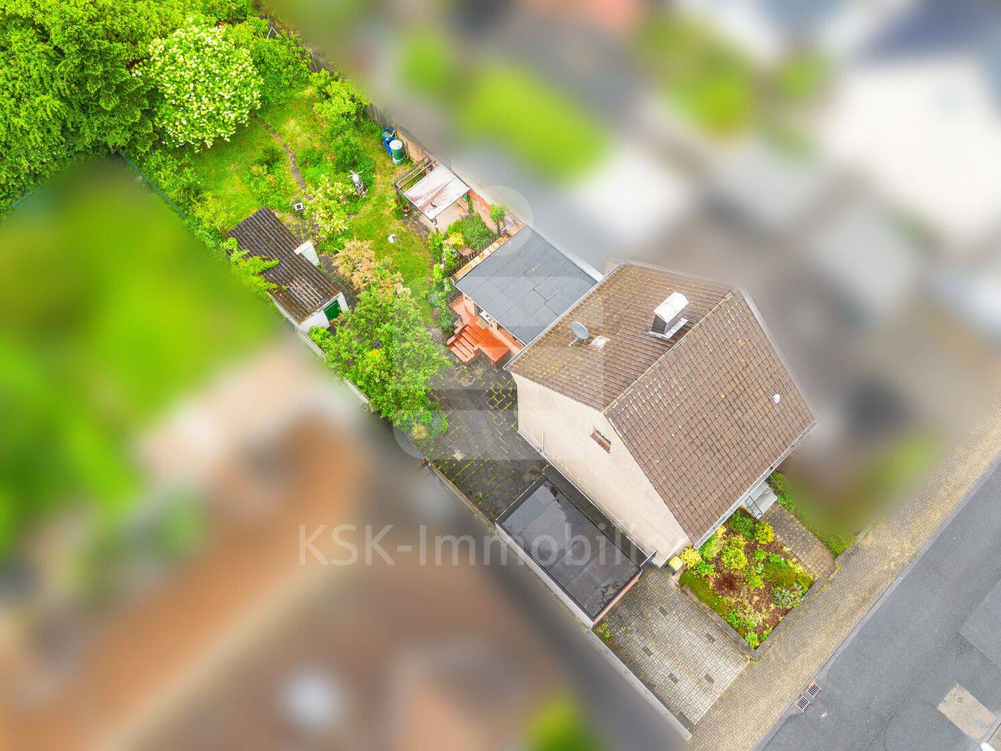 Gestalten Sie Ihr neues Zuhause: Doppelhaushälfte mit großem Grundstück in Worringen!, 50769 Köln (Chorweiler)