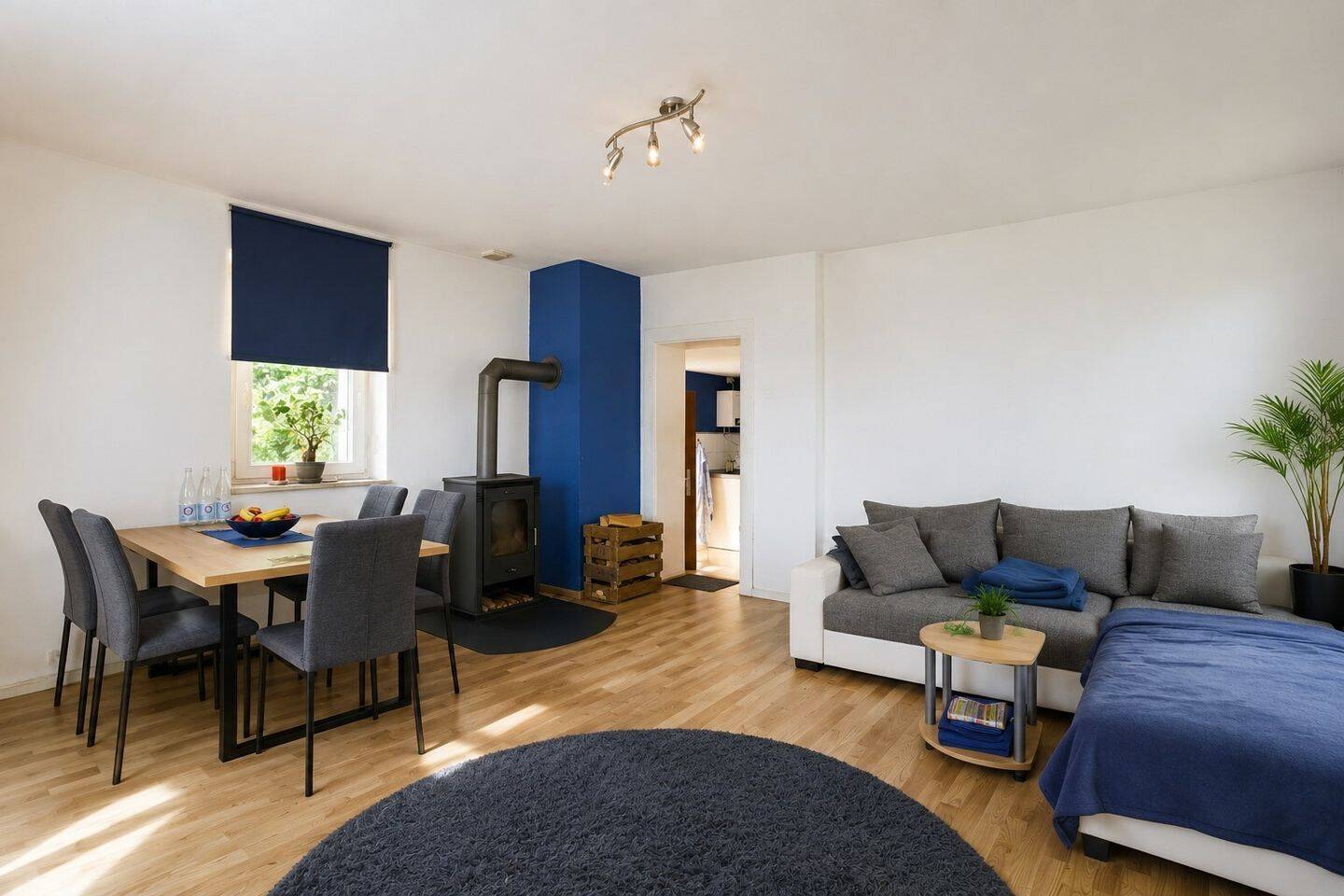 Zwei Häuser – viele Möglichkeiten! Großzügiges Zuhause mit Garten, 76857 Rinnthal (Taubensuhl)