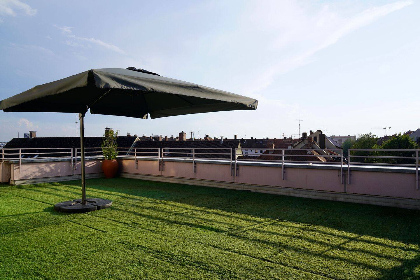Exklusives Penthouse mit 120 m² Dachterrassen am Wöhrder See – Erstbezug nach Kernsanierung, 90489 Nürnberg (Gärten bei Wöhrd Rennweg Veilhof Wöhrd)