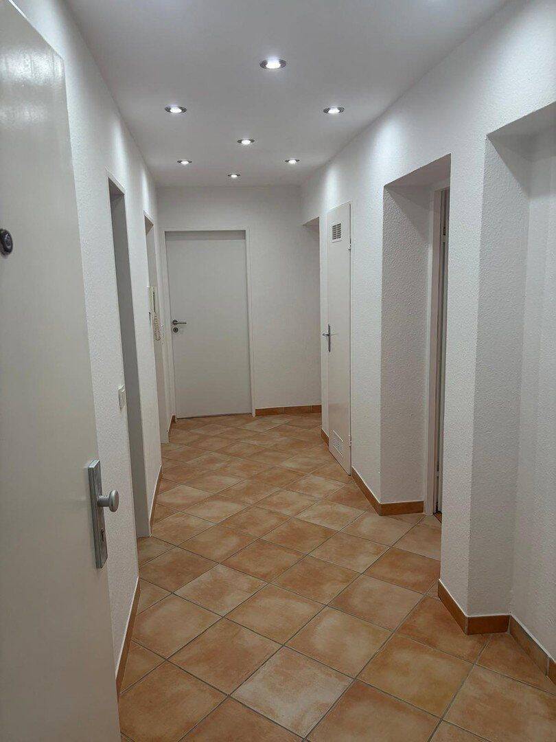 Gepflegte3-Zimmer Eigentumswohnung mit 76 m2, 40699 Erkrath