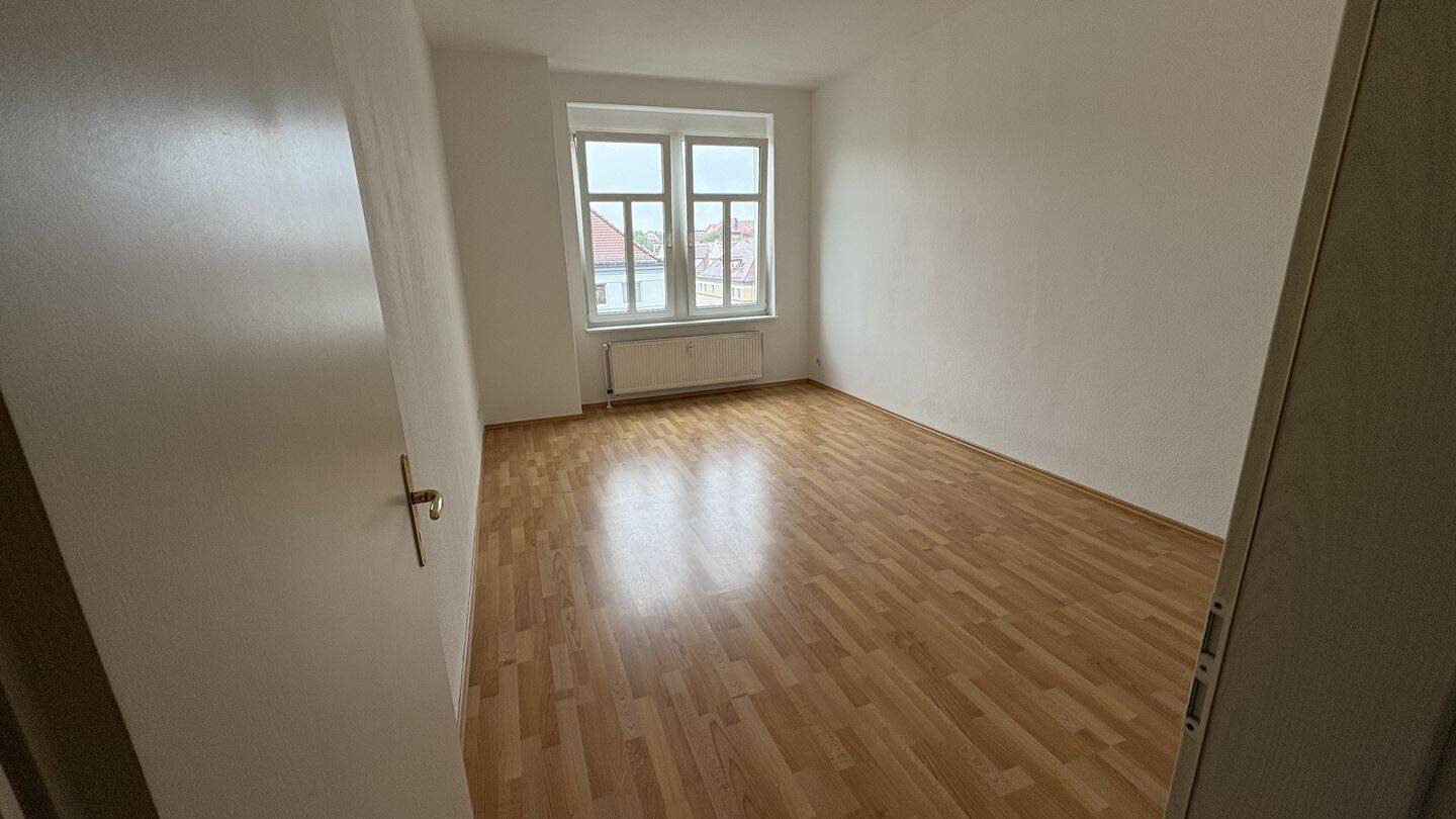 Wohlfühlen – helle 2-Raum-Wohnung mit Balkon, 7545 Gera (Bieblach Innenstadt Ostviertel Pforten Untermhaus)