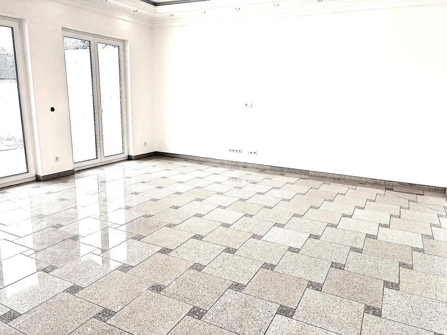 Top gepflegter Bungalow mit gehobener Ausstattung und Pool, 56564 Neuwied