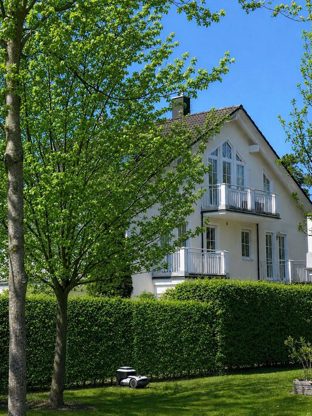 VON PRIVAT: 2-Zimmer-Traumwohnung mit 3 Balkonen und Waldblick in München-Waldtrudering, 81827 München (Ramersdorf-Perlach Trudering-Riem)