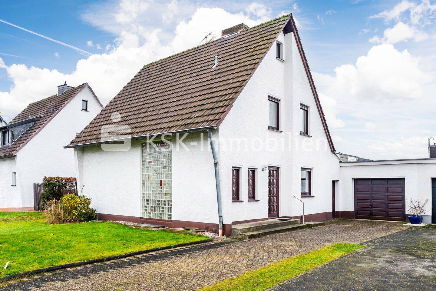 Charmantes Einfamilienhaus mit Sonnengrundstück in toller Lage!, 53842 Troisdorf