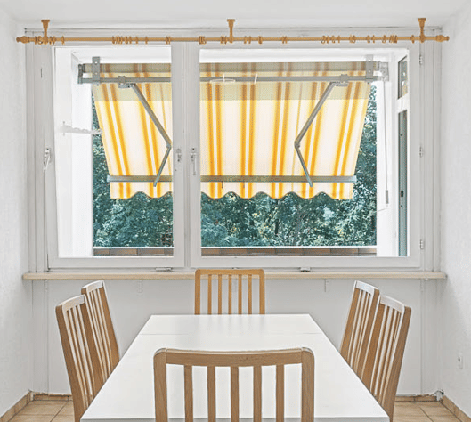 Geräumige Familienwohnung mit Balkon in Regensburg, Reinhausen, 93057 Regensburg (Brandlberg-Keilberg Konradsiedlung-Wutzlhofen Reinhausen Sallern-Gallingkofen)