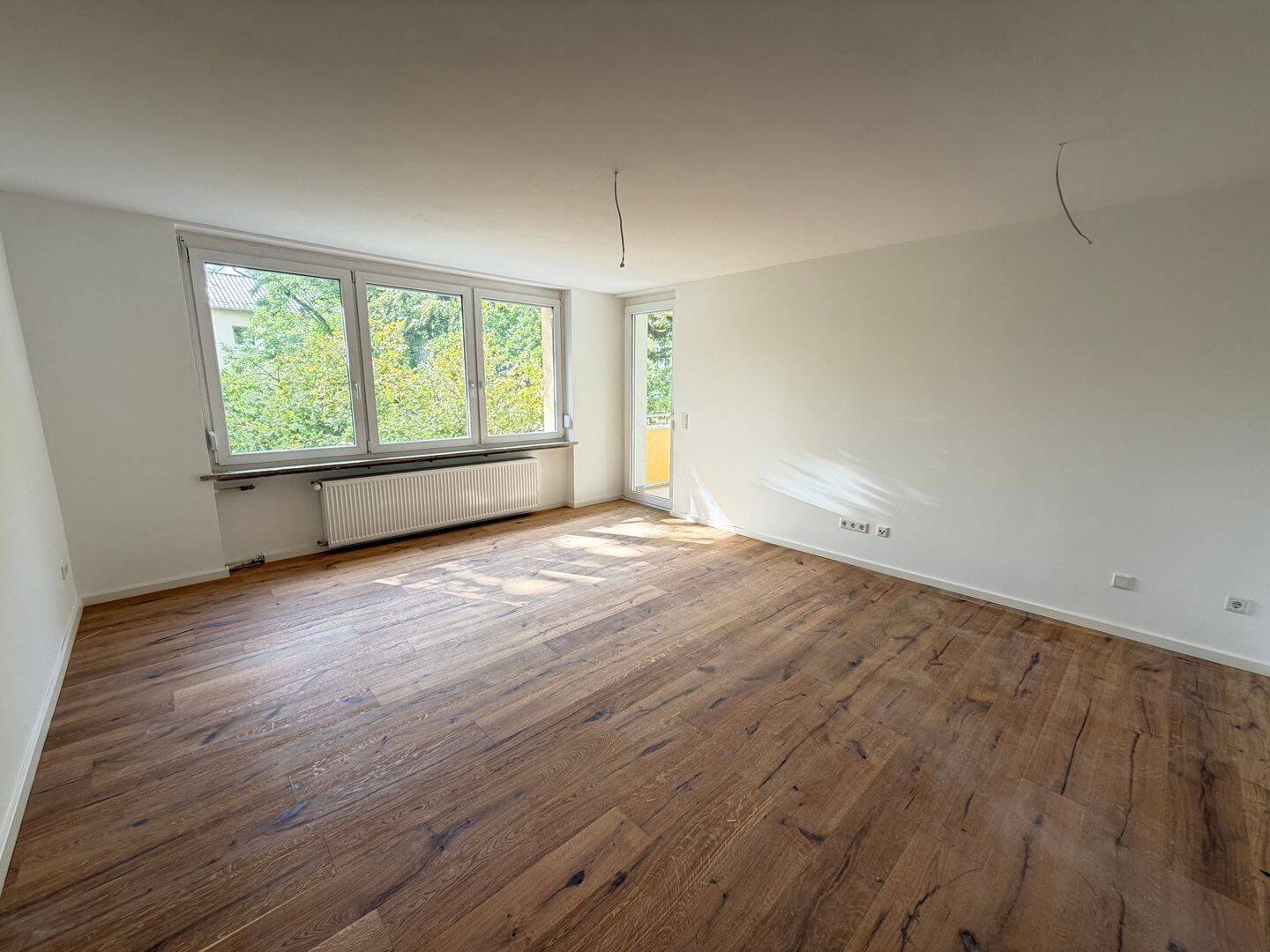 Attraktive & frisch renovierte 3-Zi.-Whg. mit Balkon in Erlangen Innenstadt (provisionsfrei), 91052 Erlangen (Anger Erlangen-Ost Erlangen-Süd Innenstadt)