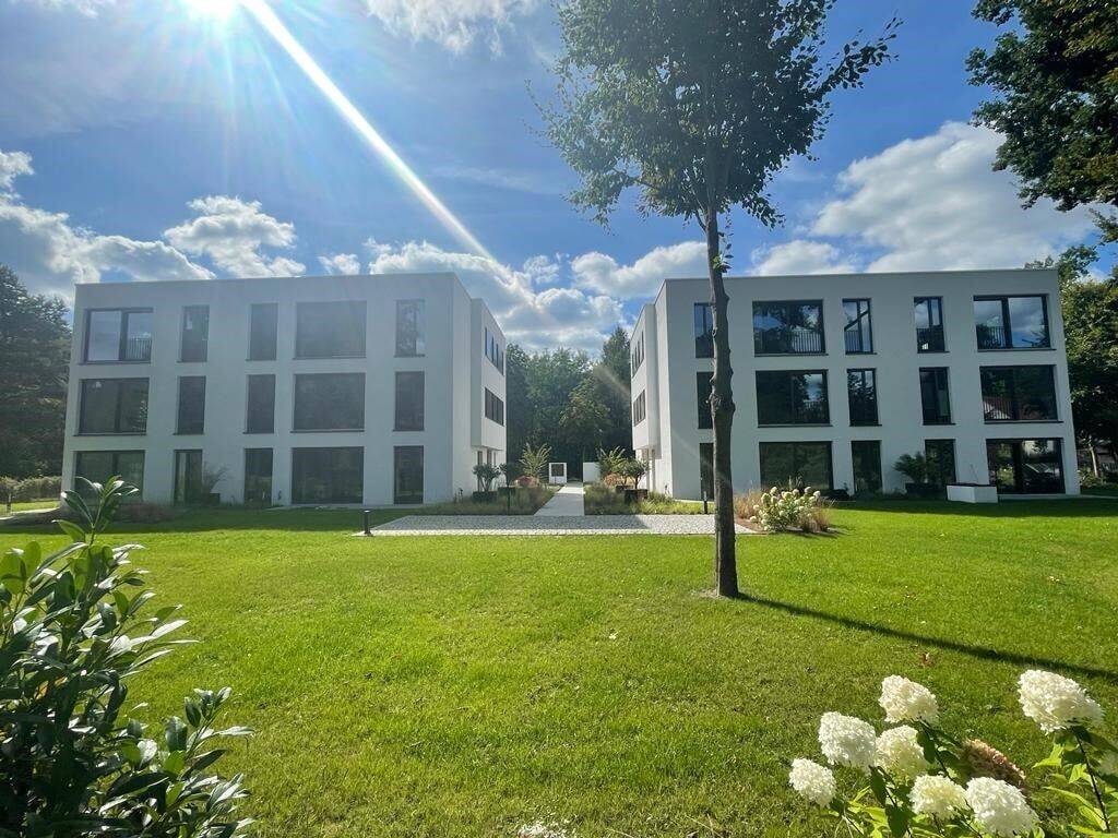 **4-Zi-Whg.mit Seezugang vom hauseigenen Boossteg, Gartensauna** Neubau in Bestlage am Storkower See, 15859 Storkow (Mark)