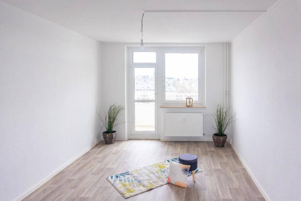 Nahe Parkanlage gelegene 3-Raum-Wohnung mit Balkon, 9126 Chemnitz (Altchemnitz Bernsdorf Gablenz Lutherviertel Sonnenberg)