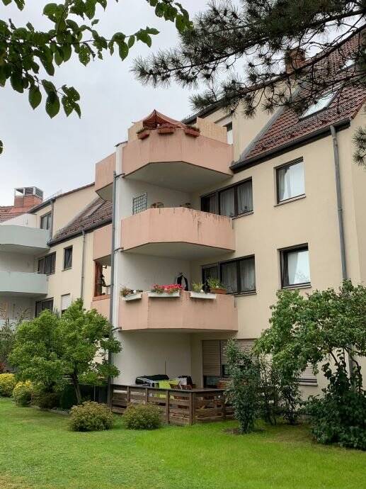2-Zi.-Wohnung mit EBK, Balkon und TG-Box in zentraler guter Wohnlage, 92318 Neumarkt i.d. OPf.