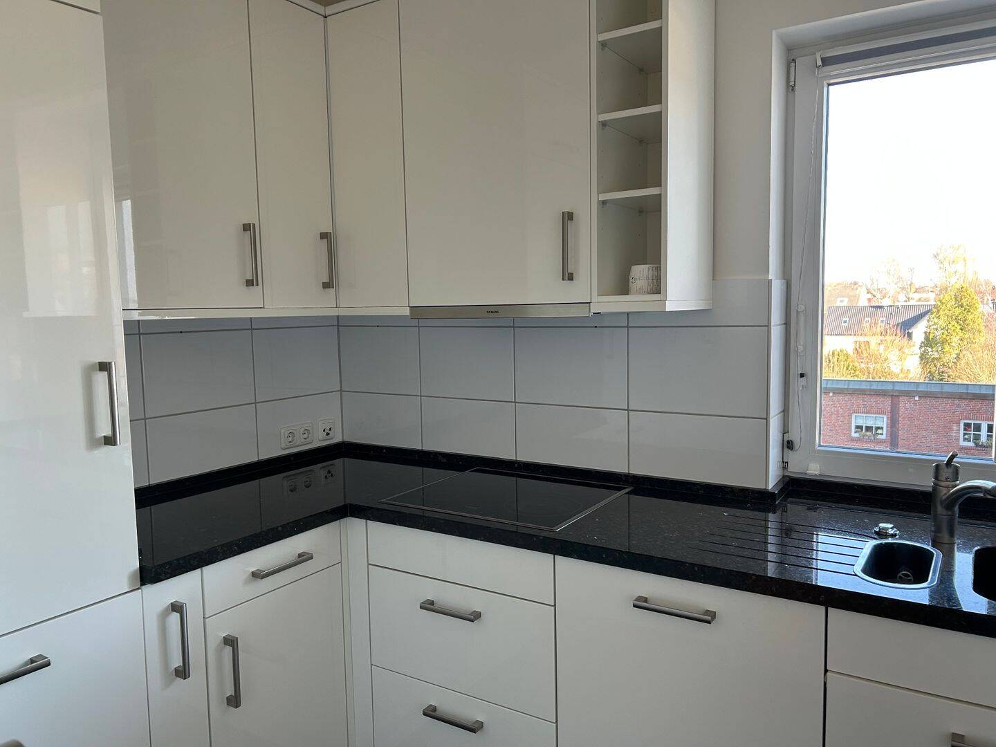 Große Penthouse-Wohnung im Herzen Ahrensburgs