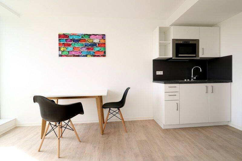 Modernes Apartment mit exklusivem Mobiliar – sofort zum Wohlfühlen, 40210 Düsseldorf (Friedrichstadt Stadtmitte)