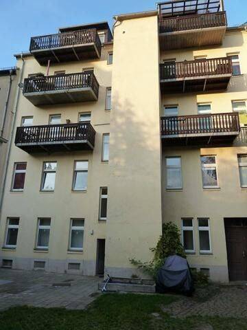 Großzügige 5-Zimmerwohnung mit 2 Balkonen, 2 Bädern, SP und Laminat in guter Lage!, 9113 Chemnitz