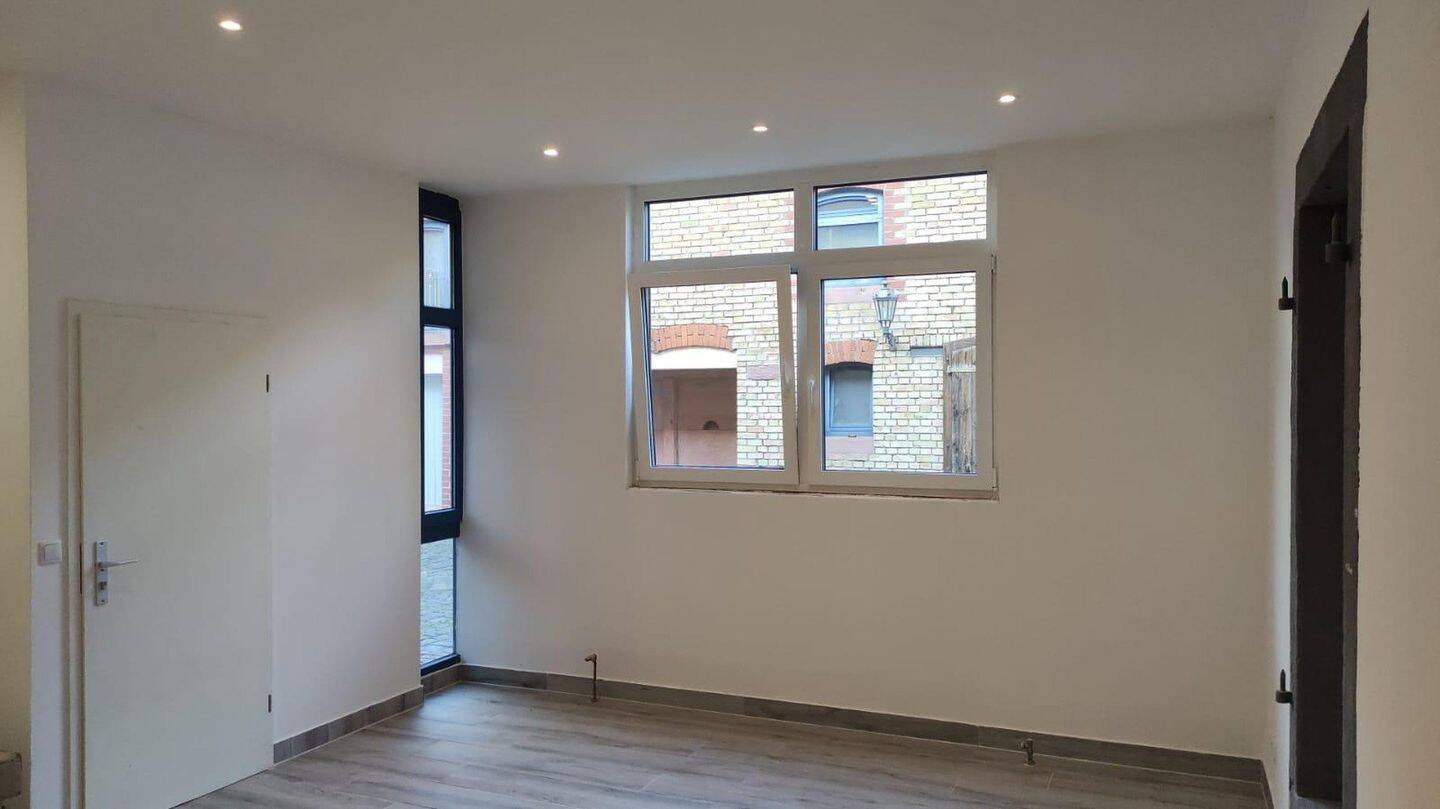 Gemütliche 1-Zimmer-Wohnung teilmöbliert mit Einbauküche barrierefrei, 67112 Mutterstadt
