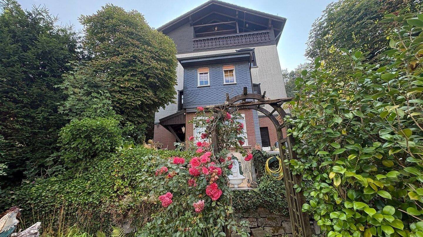 Einfamilienhaus mit vielseitigen Nutzungsmöglichkeiten in Werdohl, 58791 Werdohl