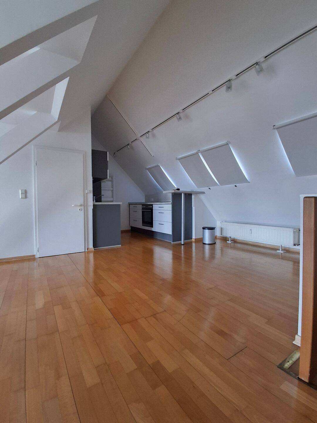 Stilvolle Maisonette-Wohnung mit kleinem französischen Balkon im Herzen von Saarbrücken, 66117 Saarbrücken