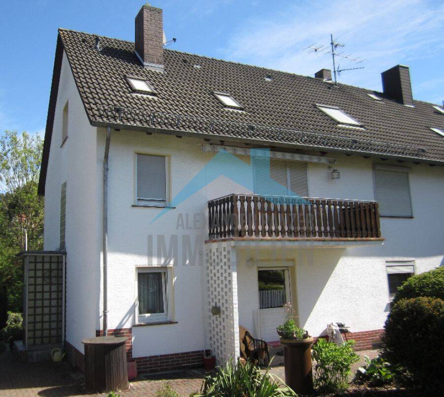 Modernisierte 2,5 ZKB-Wohnung mit Terrasse  in Fuldatal-Simmershausen!, 34233 Fuldatal (Wolfsanger/Hasenhecke)
