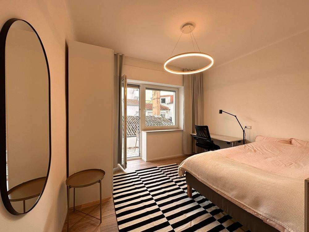 Stylisches WG-Zimmer mit Balkon, Zentrumsnah in Alt Saarbrücken, 66117 Saarbrücken