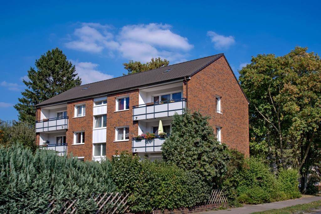 Attraktive 3-Zimmer-Etagenwohnung in Minden 71 m² mit Tageslichtbad und Gasheizung, 32423 Minden