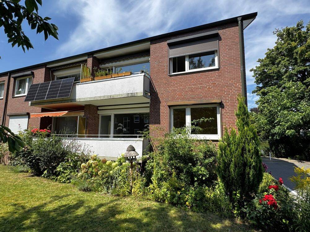 Wohnen in Rahlstedt – gepflegte 3-Zimmer-Wohnung mit sonnigem Balkon, 22149 Hamburg (Wandsbek Rahlstedt Tonndorf)