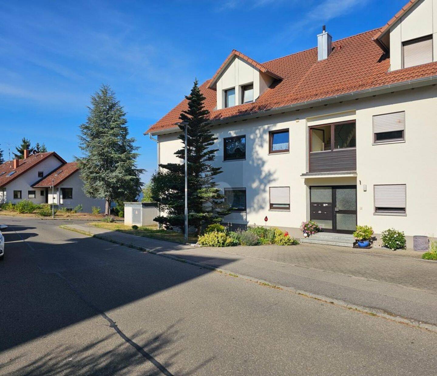 RUHIG GELEGEN MIT HERRLICHEM SCHLOSSBLICK, 72488 Sigmaringen
