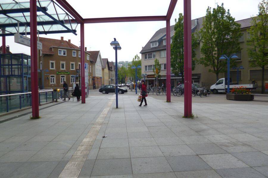 Gemütliche Dachgeschosswohnung für eine oder 2 Personen im Zentrum von Feuerbach, 70469 Stuttgart (Feuerbach Zuffenhausen)