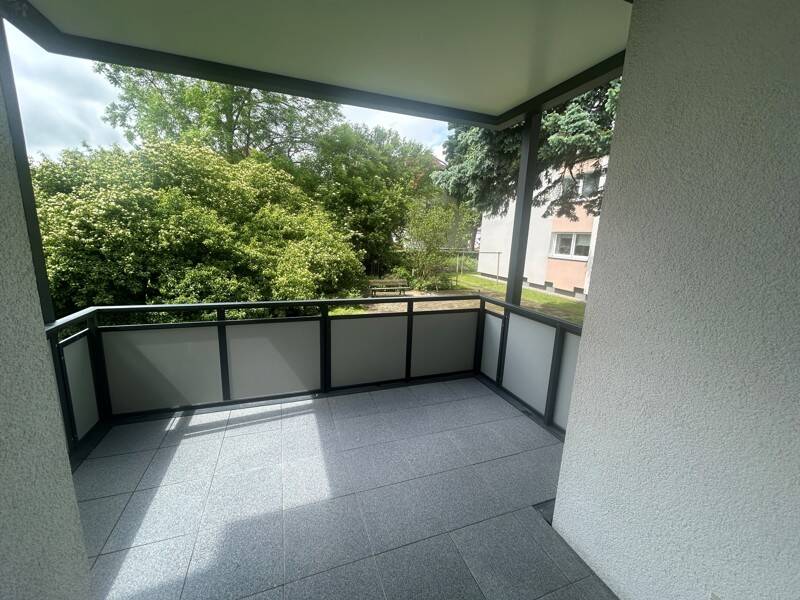 2-Zimmer-Wohnung,komplett renoviert inkl Balkon in grüner Lage, 44357 Dortmund (Bodelschwingh Nette Oestrich Westerfilde)