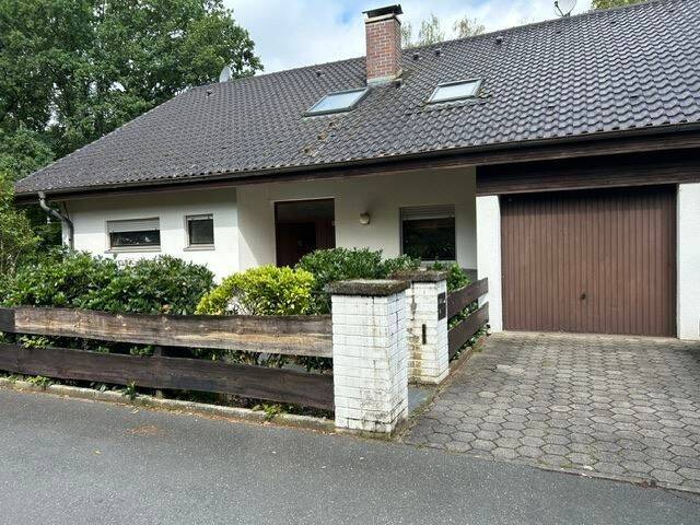 Großes Haus mit neuer Wärmepumpe, 91341 Röttenbach