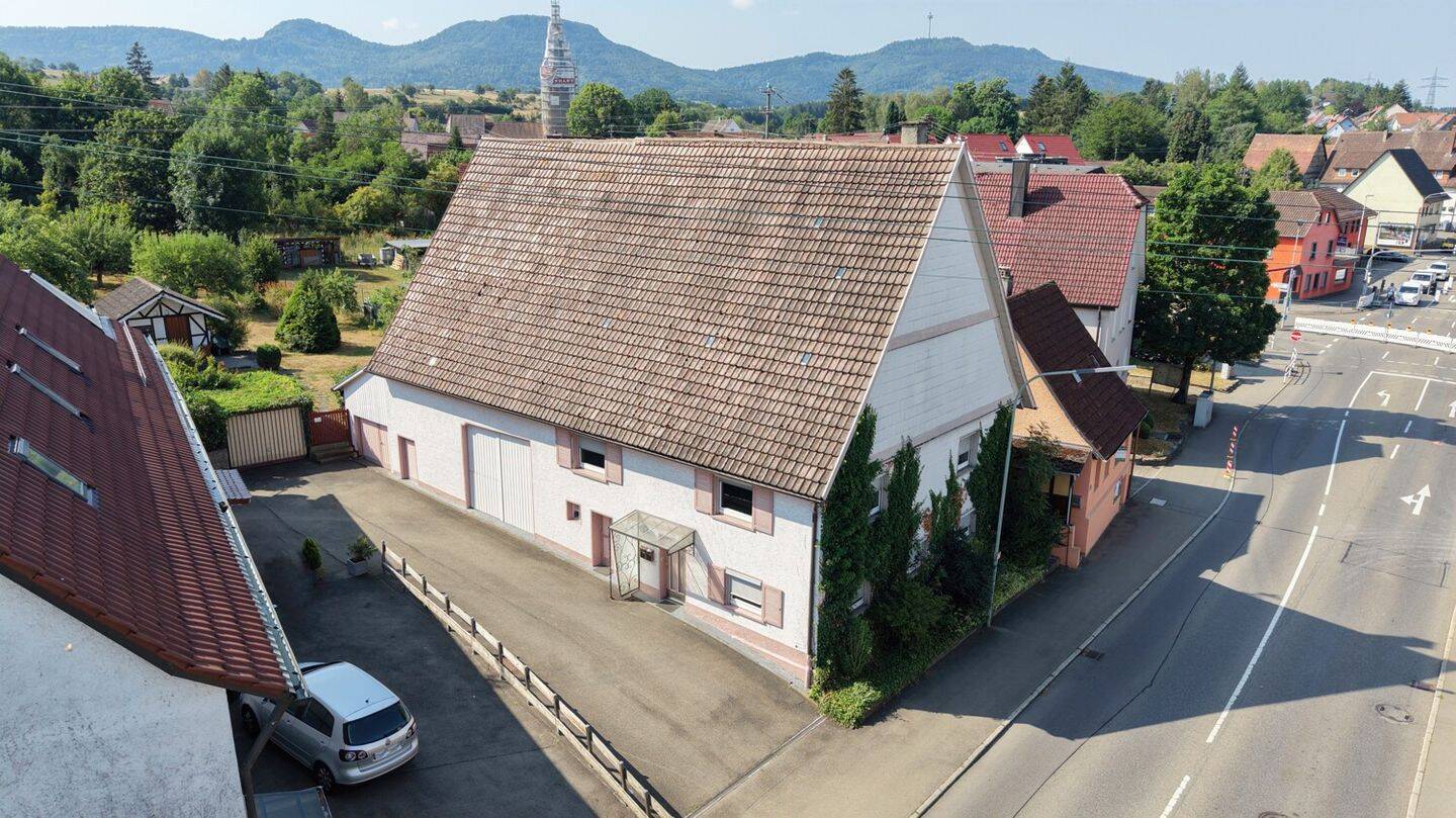 Ehemaliges Bauernhaus mit SEHR großem Garten und Scheune in 72336 Balingen-Endingen, 72336 Balingen