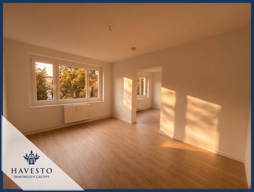 Frisch renovierte 2-Zimmer-Wohnung ca. 45 m² mit Einbauküche, 39112 Magdeburg (Leipziger Str. Sudenburg)