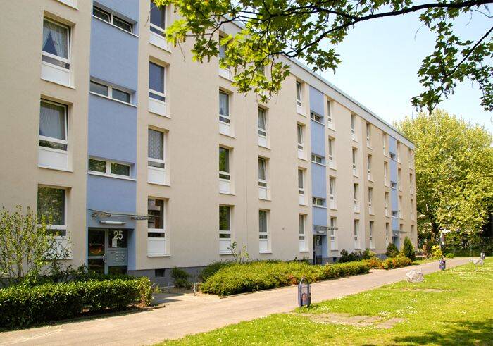 3-Zimmer-Wohnung im Erdgeschoss in Duisburg Neumühl, 47167 Duisburg (Marxloh Neumühl Obermarxloh Röttgersbach)