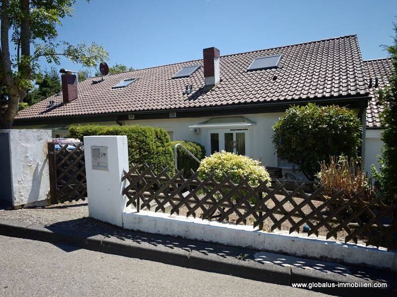 Sonnige Wohnlage am Südhang – Ihr neues Zuhause in begehrter Wohnlage von Warmbronn, 71229 Leonberg