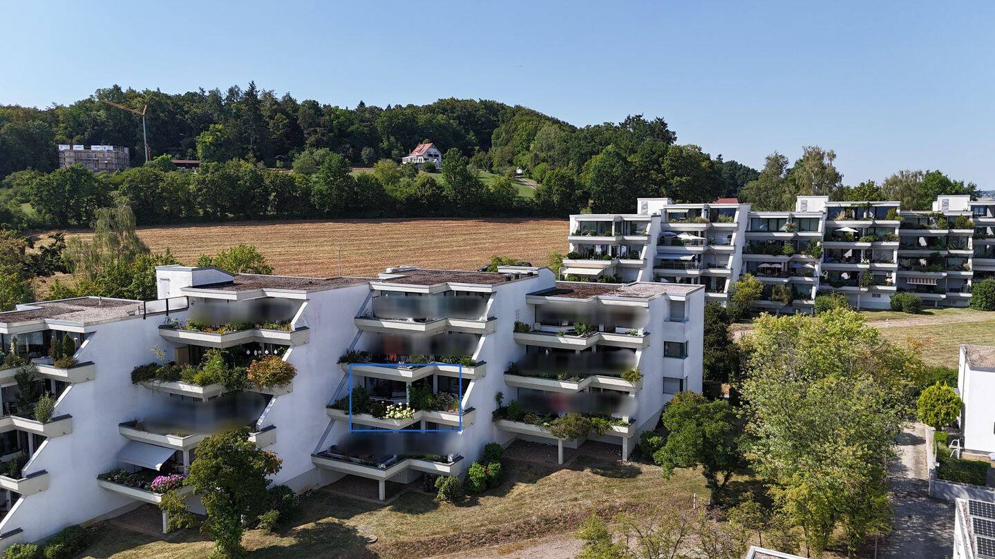Großzügige 3-Zimmer-Wohnung mit weitläufiger Terrasse in Amberg, 92224 Amberg