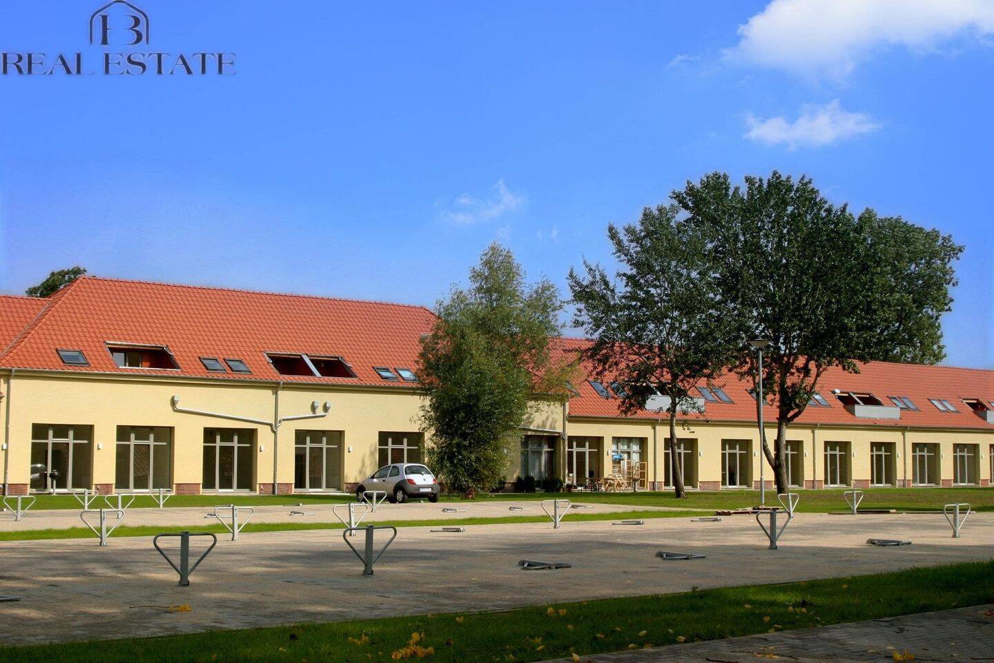 Helle Dachgeschoß-Wohnung mit Terrasse in Stadtfeld, 39110 Magdeburg (Diesdorf Stadtfeld West)