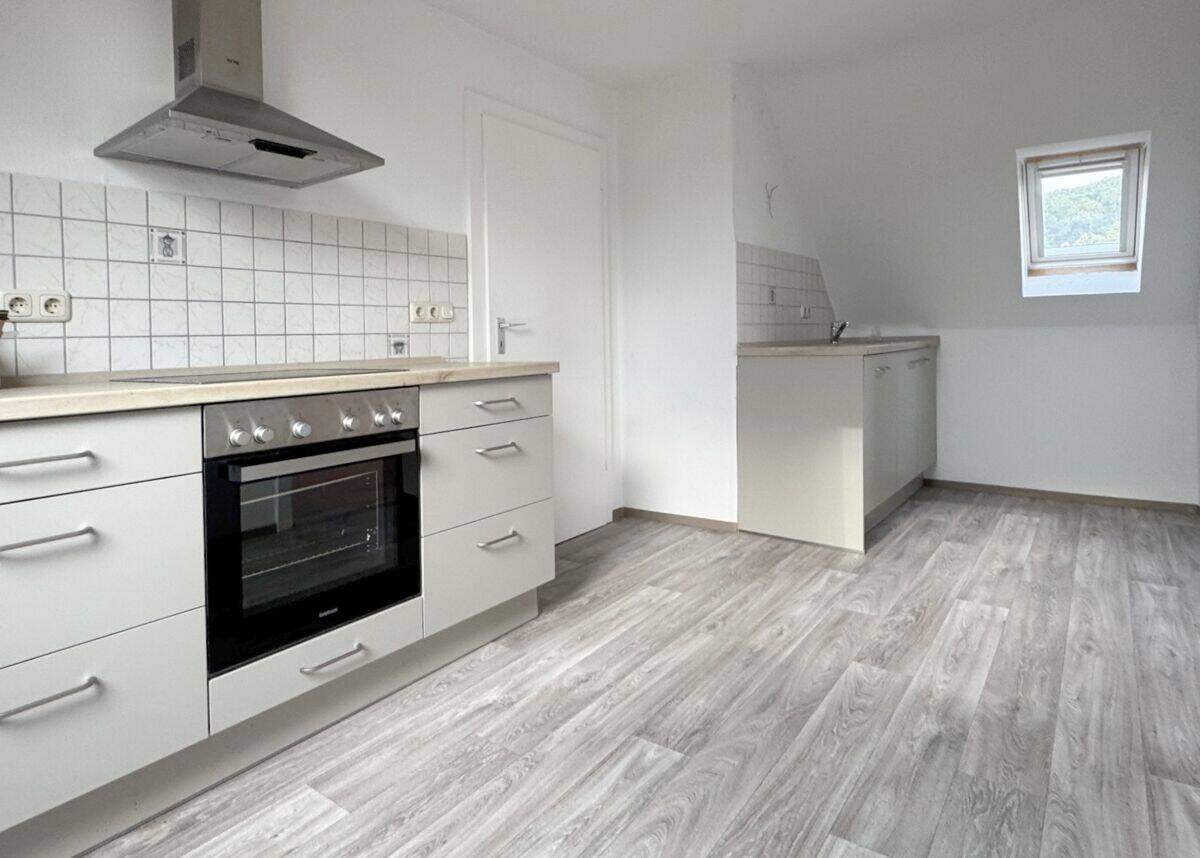 Zu vermieten: 2,5-Zimmer-Wohnung in der Nähe des Forchheimer Kellerwaldes, 91301 Forchheim