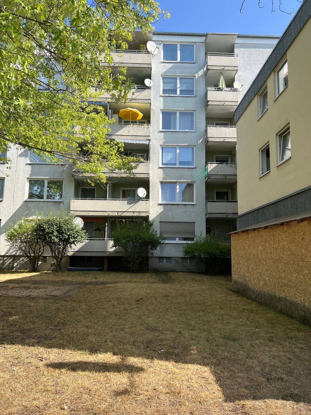 Helles 3-Zimmer Apartment mit Balkon in Nürnberg Schweinau, 90441 Nürnberg (Gibitzenhof Sandreuth Schweinau Werderau)