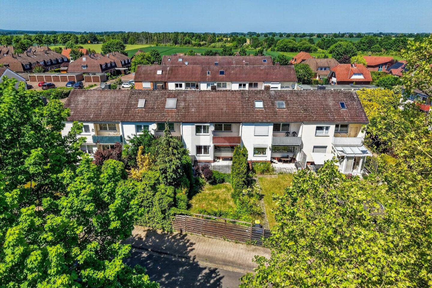FAMILIENIDYLLE MIT GARTEN, 30982 Pattensen