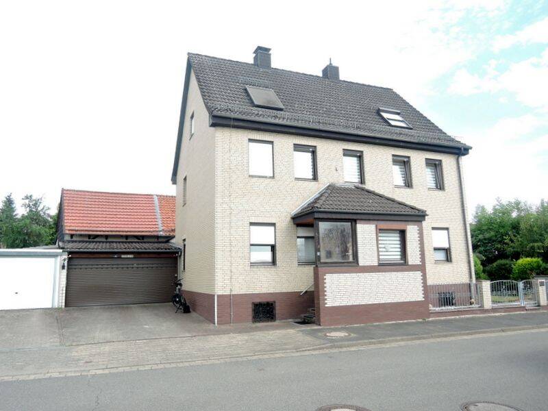 Dreizimmerwohnung mit Garage und Garten in Northeim OT Langenholtensen