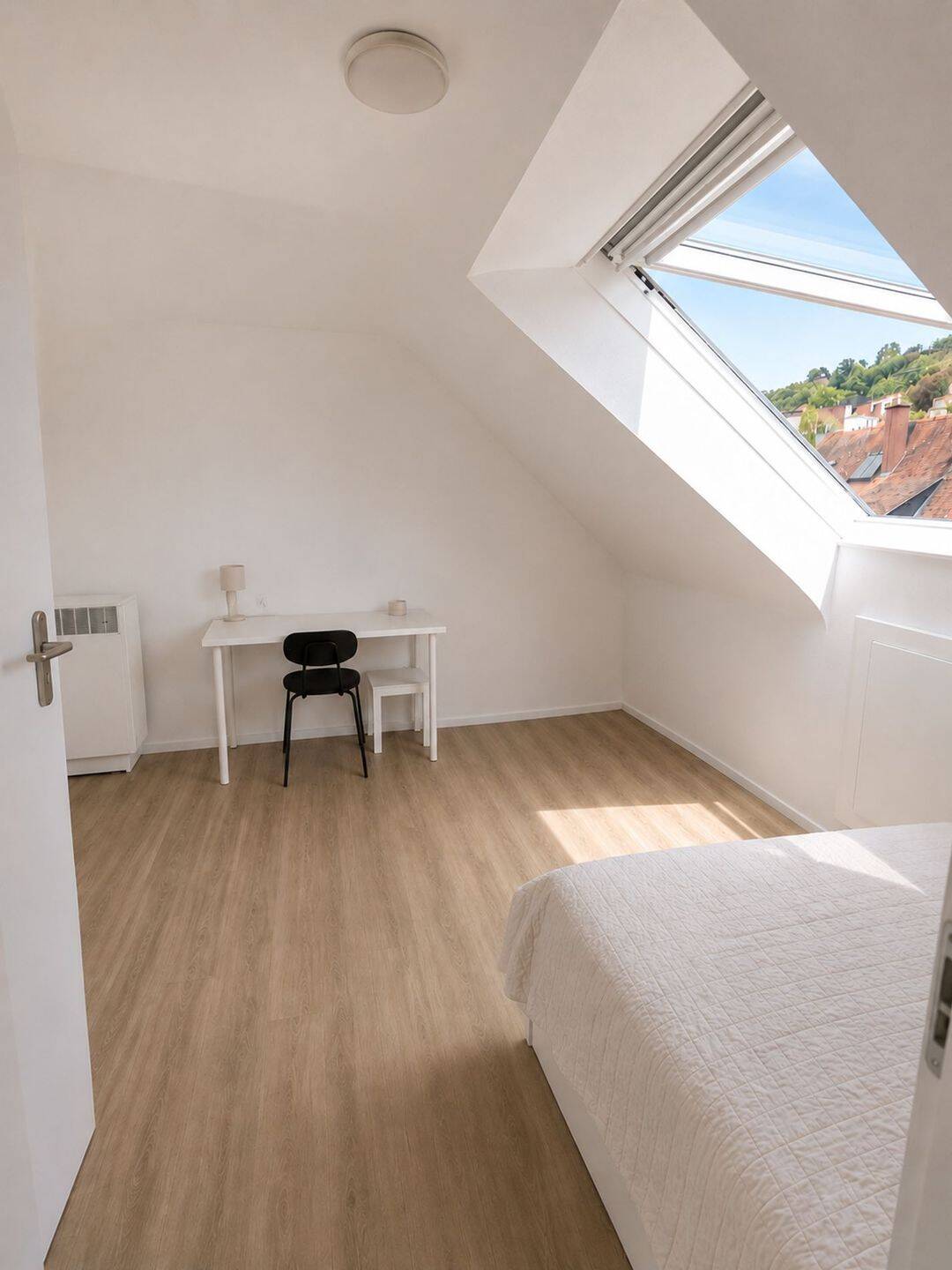 Wunderschönes Shared Apartment Mitten in Stuttgart, 70180 Stuttgart (Mitte Süd)