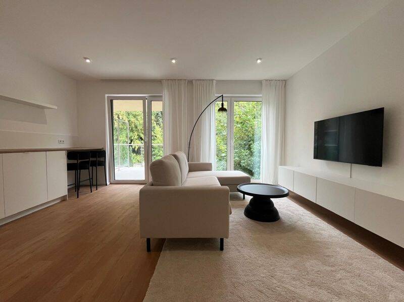 Modern wohnen in Düsseldorf Möblierte Wohnung mit Aufzug und Balkon!, 40231 Düsseldorf (Eller Lierenfeld)