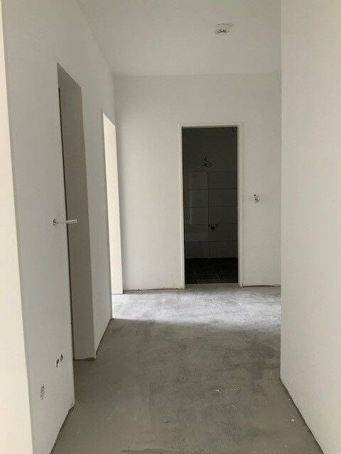 Ruhiges Haus sucht ruhige Mieter! Schöne 3-Zimmer-Wohnung in grüner Lage