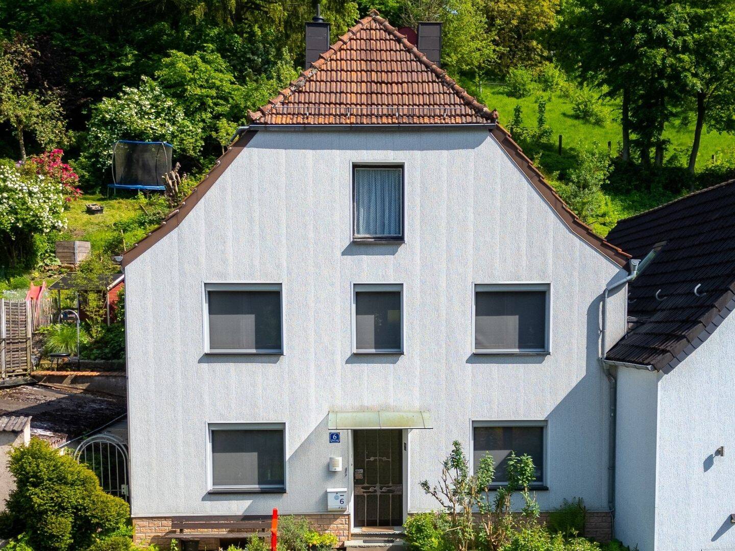 Solide Basis, starke Perspektive: Einfamilienhaus in Altenbeken, 33184 Altenbeken