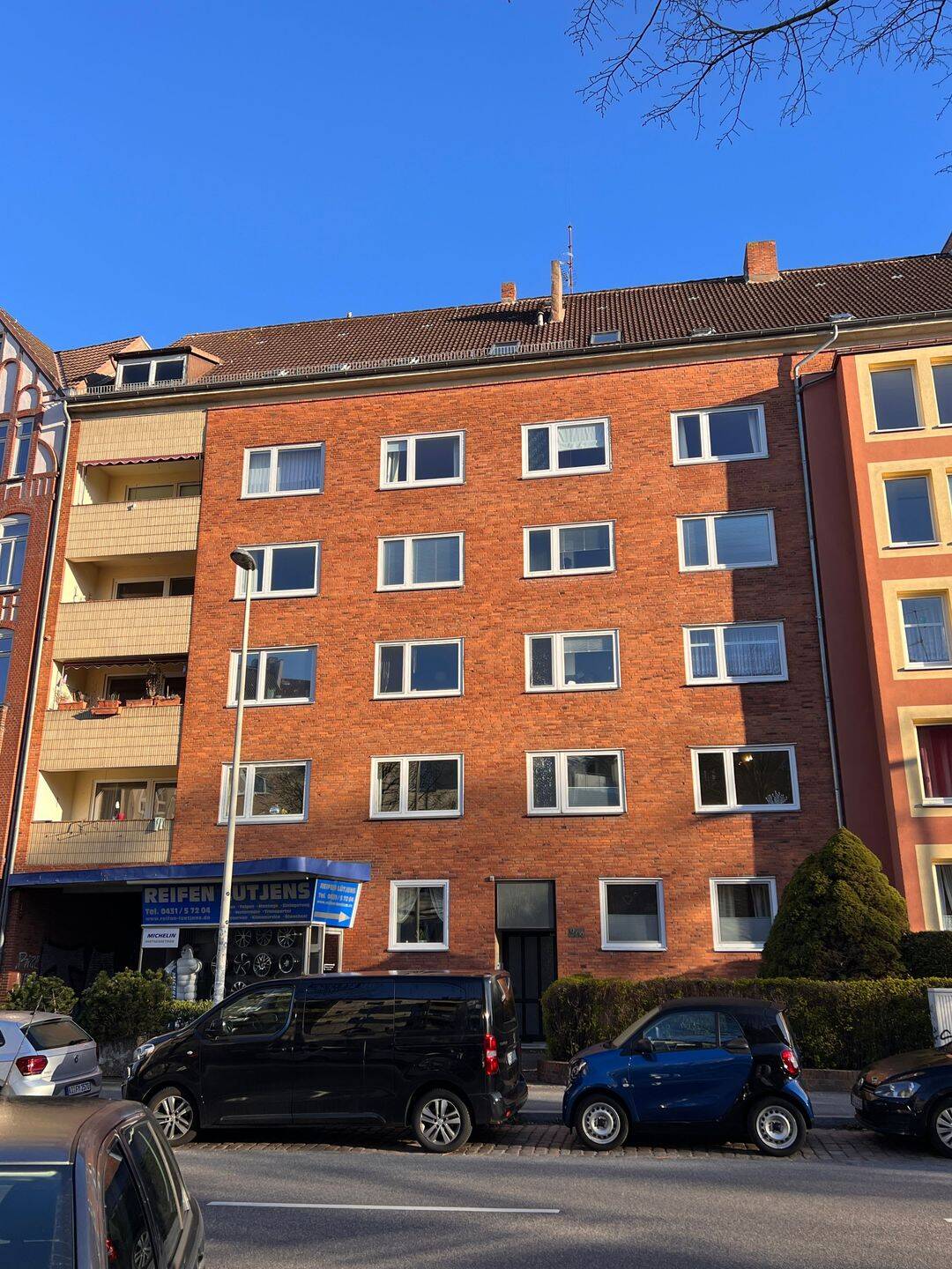Willkommen in Ihrem neuen Zuhause! Charmante 3-Zimmer-Wohnung im Herzen von Kiel., 24118 Kiel (Ravensberg)