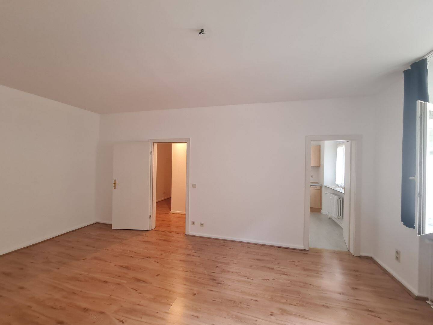 Ruhige 1-Zimmer-Wohnung in Toplage auf der Wilhelmstraße, 65183 Wiesbaden (Wiesbaden)