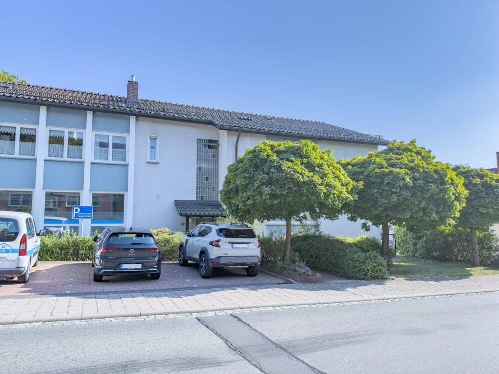 Modern sanierte 3-Zimmer-Wohnung im Hochparterre mit moderner Einbauküche, 96479 Weitramsdorf