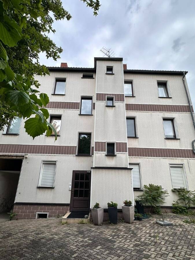 Dachgeschosswohnung mit EBK im Giebichensteinviertel zu vermieten., 6114 Halle (Saale) (Am Wasserturm Giebichenstein Innenstadt Paulusviertel Trotha)